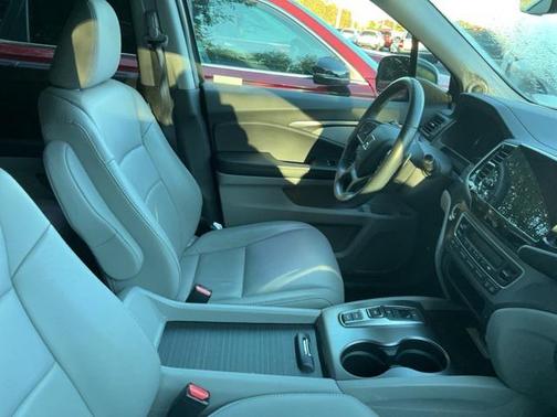 2022 Honda Pilot 2WD Special Edition