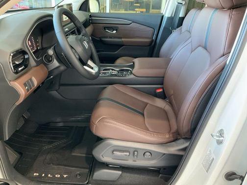 2026 Honda Pilot Touring 8-Passenger