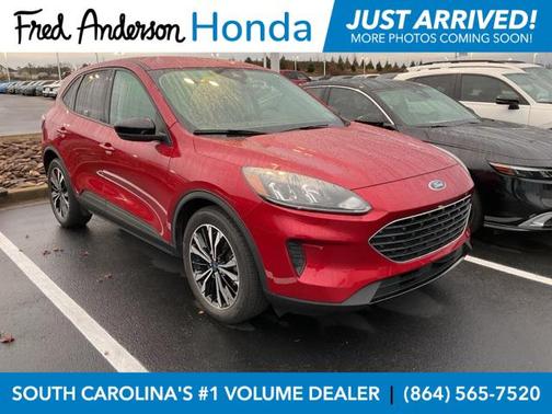 2022 Ford Escape SE