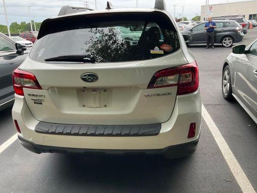 Whc 2016 Subaru Outback 2.5i Limited