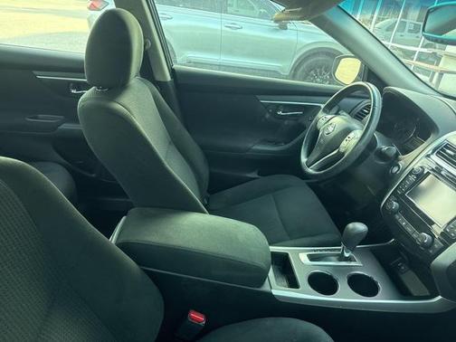2015 Nissan Altima 2.5 SV