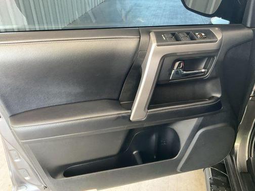 Magnetic Gray Metallic 2019 Toyota 4Runner SR5