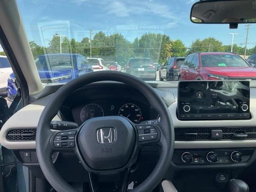 2025 Honda HR-V LX