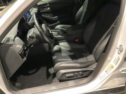 2023 Honda Accord Hybrid Base