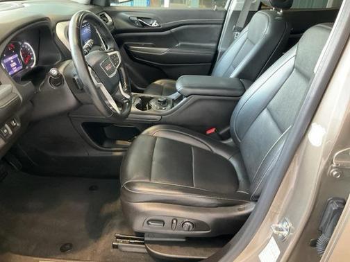 2023 GMC Acadia FWD SLT