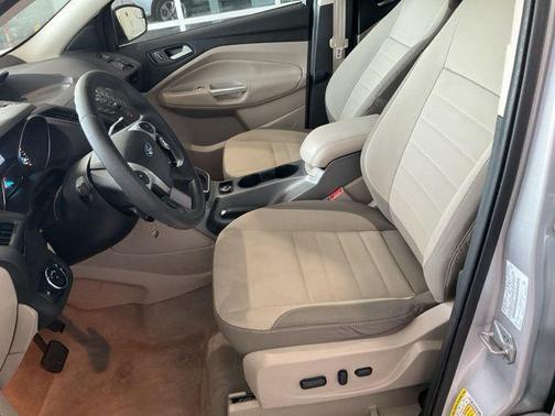 INGOT SILVER METALLIC 2014 Ford Escape SE