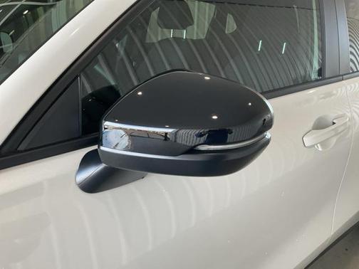 2026 Honda HR-V 2WD Sport