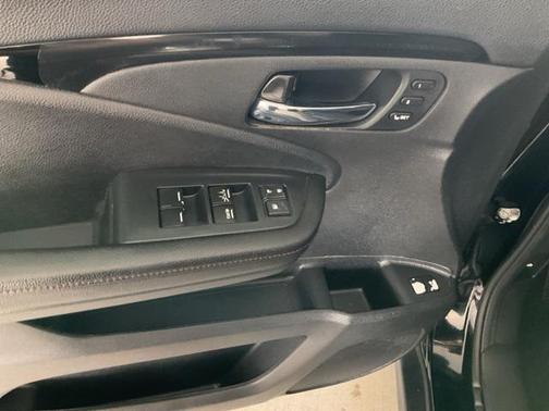 2022 Honda Pilot AWD Black Edition