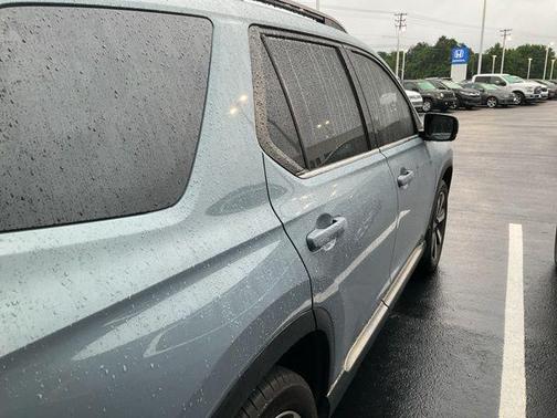 Obsidian Blue 2025 Honda Pilot Touring 8-Passenger