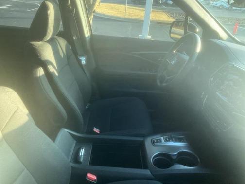 2022 Honda Pilot AWD Sport