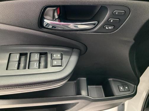 2021 Honda Pilot Touring 8-Passenger