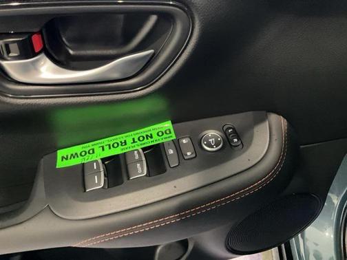 2026 Honda HR-V 2WD Sport