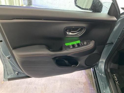 2026 Honda HR-V 2WD Sport