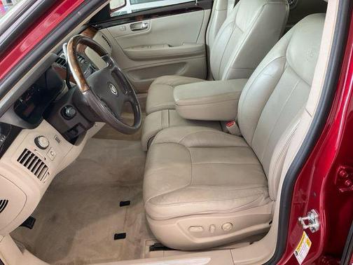 2010 Cadillac DTS Luxury Collection