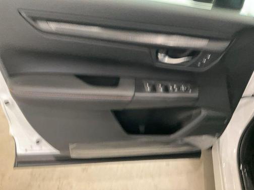 Platinum White Pearl 2026 Honda CR-V Hybrid Sport-L FWD