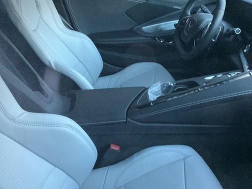 2025 Chevrolet Corvette Stingray w/1LT