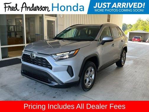 Silver Sky Metallic 2022 Toyota RAV4 XLE
