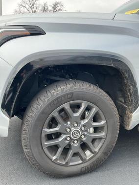 2023 Toyota Tundra Platinum