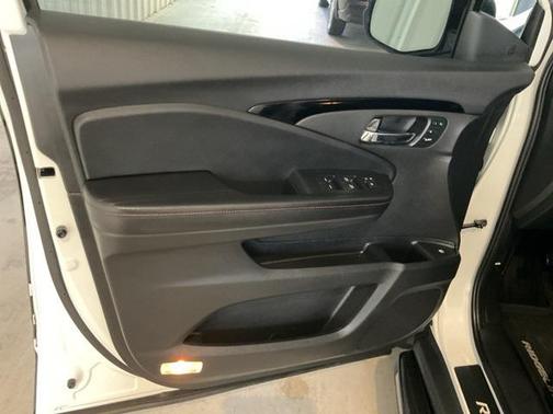 2022 Honda Ridgeline Black