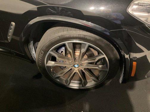 Black Sapphire Metallic 2018 BMW X3 M40i