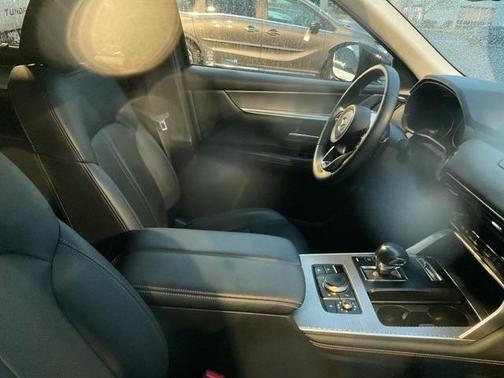 2024 Mazda CX-90 3.3 Turbo Preferred Plus