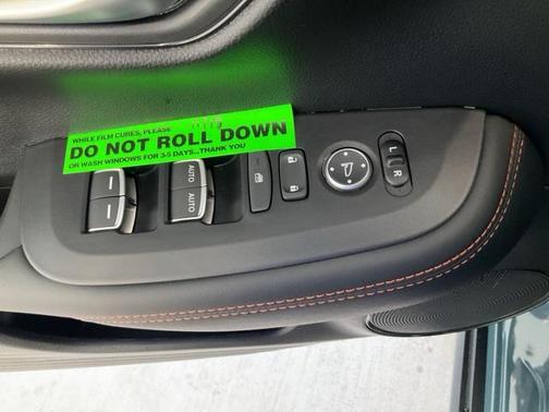 2026 Honda HR-V 2WD Sport