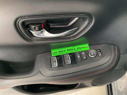 2026 Honda HR-V 2WD Sport