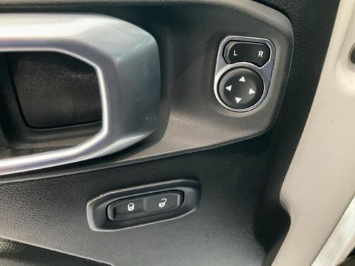 2023 Jeep Gladiator Willys 4x4