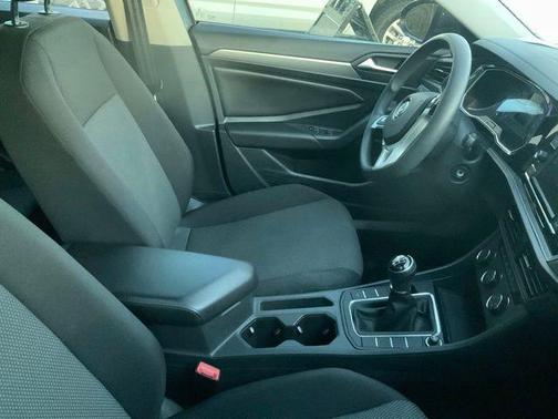 2015 Nissan Versa 1.6 S