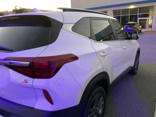 2021 Kia Seltos S