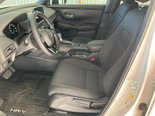 2026 Honda HR-V 2WD Sport