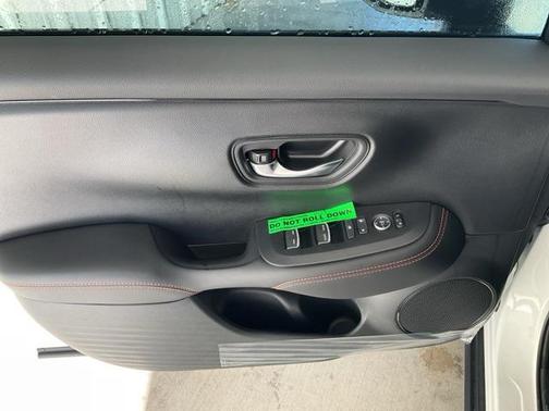 2026 Honda HR-V 2WD Sport