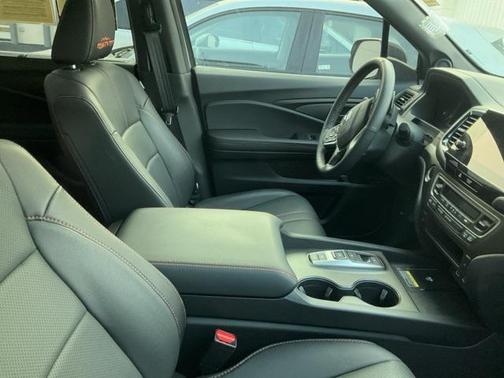 2025 Honda Passport AWD TrailSport