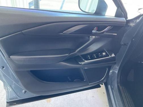 2023 Mazda CX-9 Carbon Edition