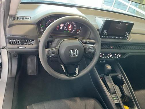 2023 Honda Accord LX 1.5T
