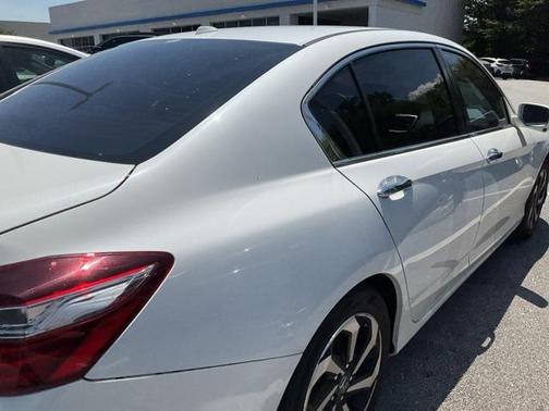 2017 Honda Accord EX-L