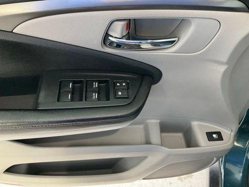 Sapphire 2016 Honda Pilot EX