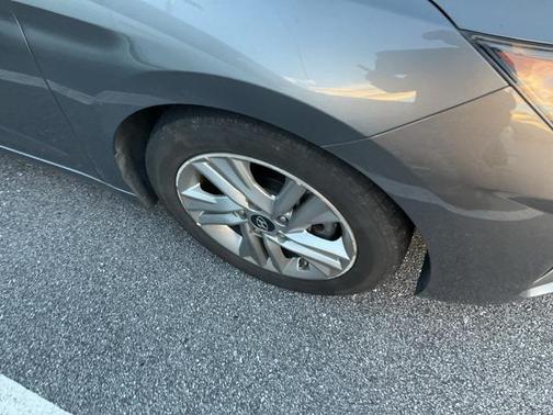 2019 Hyundai ELANTRA Value Edition