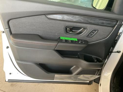 2026 Honda Passport AWD TrailSport Blackout