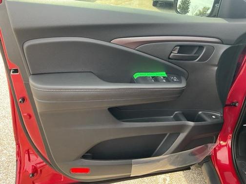 2025 Honda Ridgeline Sport