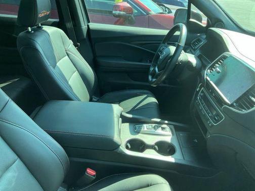 Gray Pearl 2025 Honda Ridgeline TrailSport