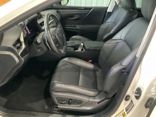 2020 Lexus ES 350 Base