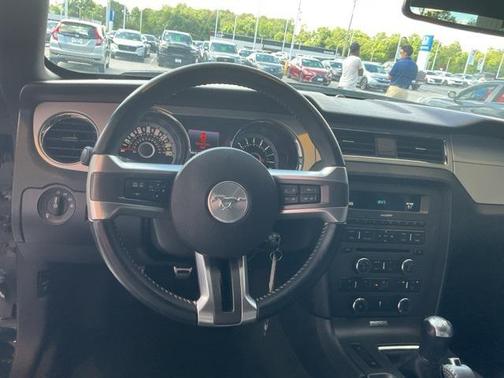 2013 Ford Mustang GT Premium