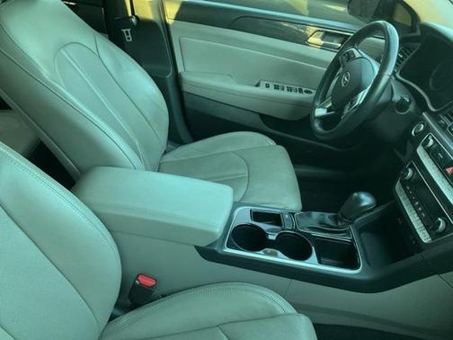 2018 Hyundai SONATA Limited