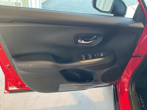 2026 Honda HR-V 2WD Sport