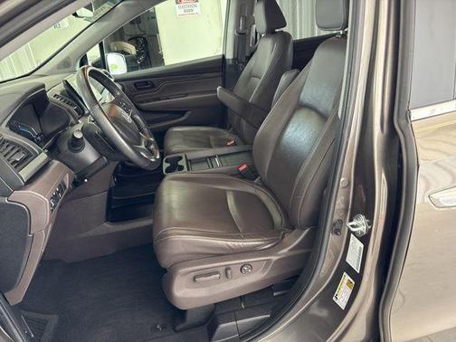 Pewter 2023 Honda Odyssey EX-L