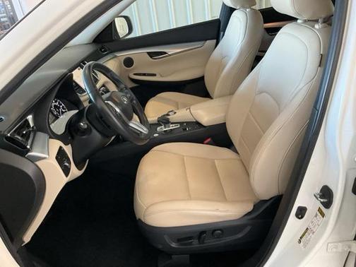 2020 INFINITI QX50 ESSENTIAL AWD