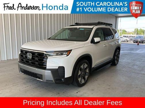 Platinum White Pearl 2026 Honda Pilot Touring 8-Passenger