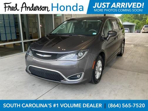 2018 Chrysler Pacifica Touring Plus