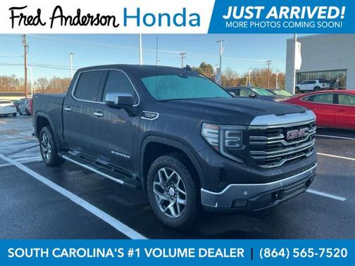 2022 GMC Sierra 1500 SLT